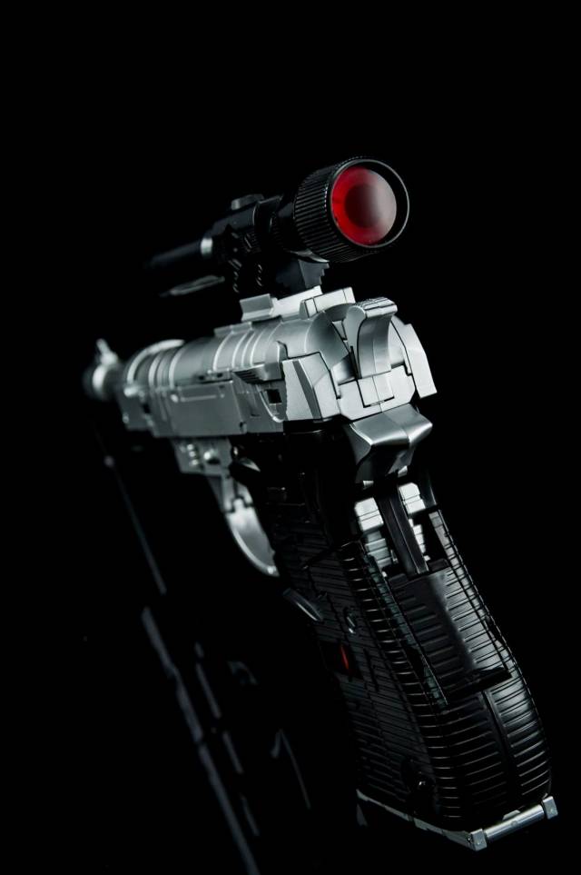Maketoys MTRM-08 Despotron 44% OFF with FREE Evil Leader Throne!